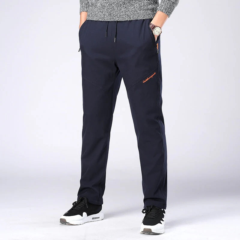 Vodoodporne, vetrovno odporne in izolirane hlače za prosti čas